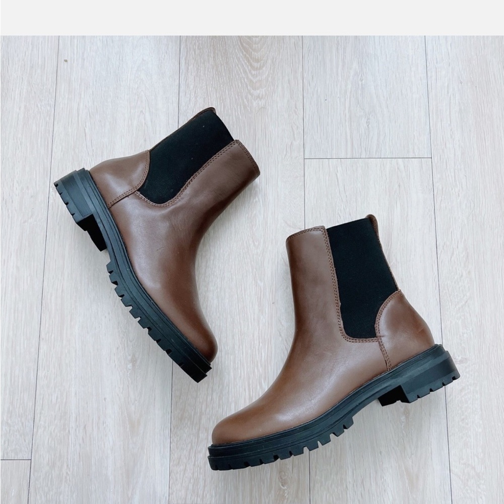 Madewell The Bradley Chelsea Lugsole Boot